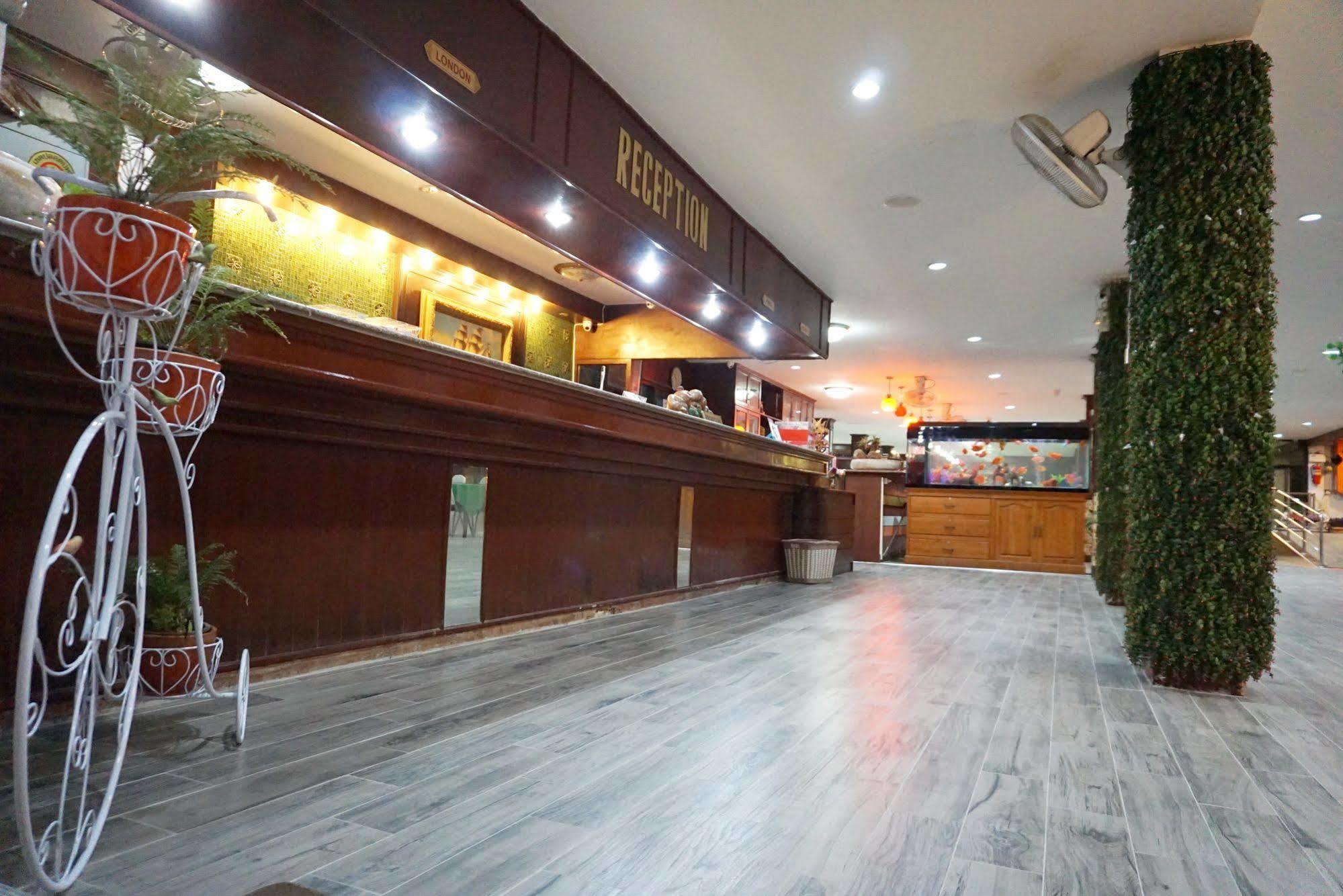 Suppamitr Villa Hotel Pattaya Exterior photo
