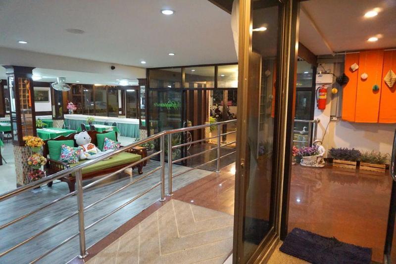 Suppamitr Villa Hotel Pattaya Exterior photo